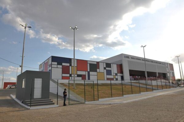 Educação em ação: Visita a Escola Apoiada EMEF Elpidia Coimbra em Serra ES.